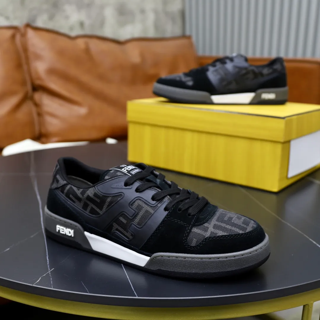 Ex-factory price: 580🔥Couple model (top original order) Brand: FENDI Size: 35-44 (customized for men 38 and 45) Grade: original order quality high version Material: imported original cowhide stitching➕ high-quality and comfortable lining original TPU lightweight non-slip outsole Style category: travel fashion casual shoes versatile trend